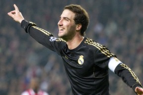 马刺表达培养核心新人是重中之重，马刺核心球员