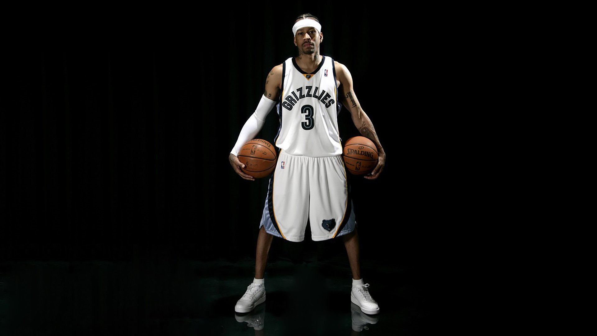 国家队在赛后进行公开训练以备战下一场比赛，比赛完之后国家队就解散吗